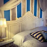 Antico Frantoio Pietrasanta 4*
