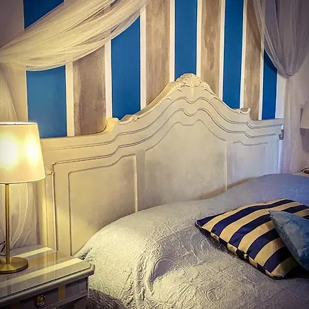 Antico Frantoio Pietrasanta 4*