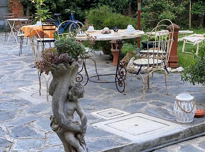 بيت ضيافة Antico Frantoio Pietrasanta 4*