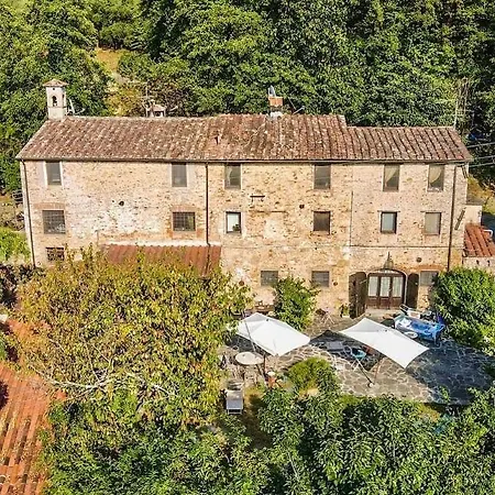 Antico Frantoio Pietrasanta 4*